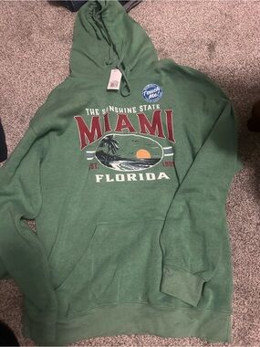 Miami Graphic Green Pullover Hoodie Sweatshirt